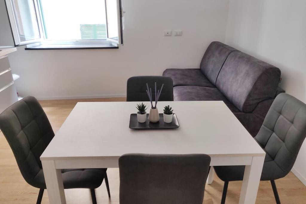 La Casa Di Dani Apartment Genoa Luaran gambar